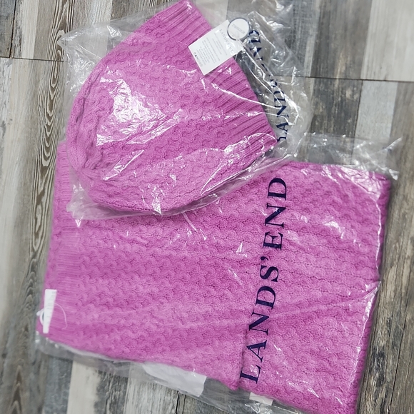 Lands' End Cable Knit Scarf Set - Picture 3 of 7